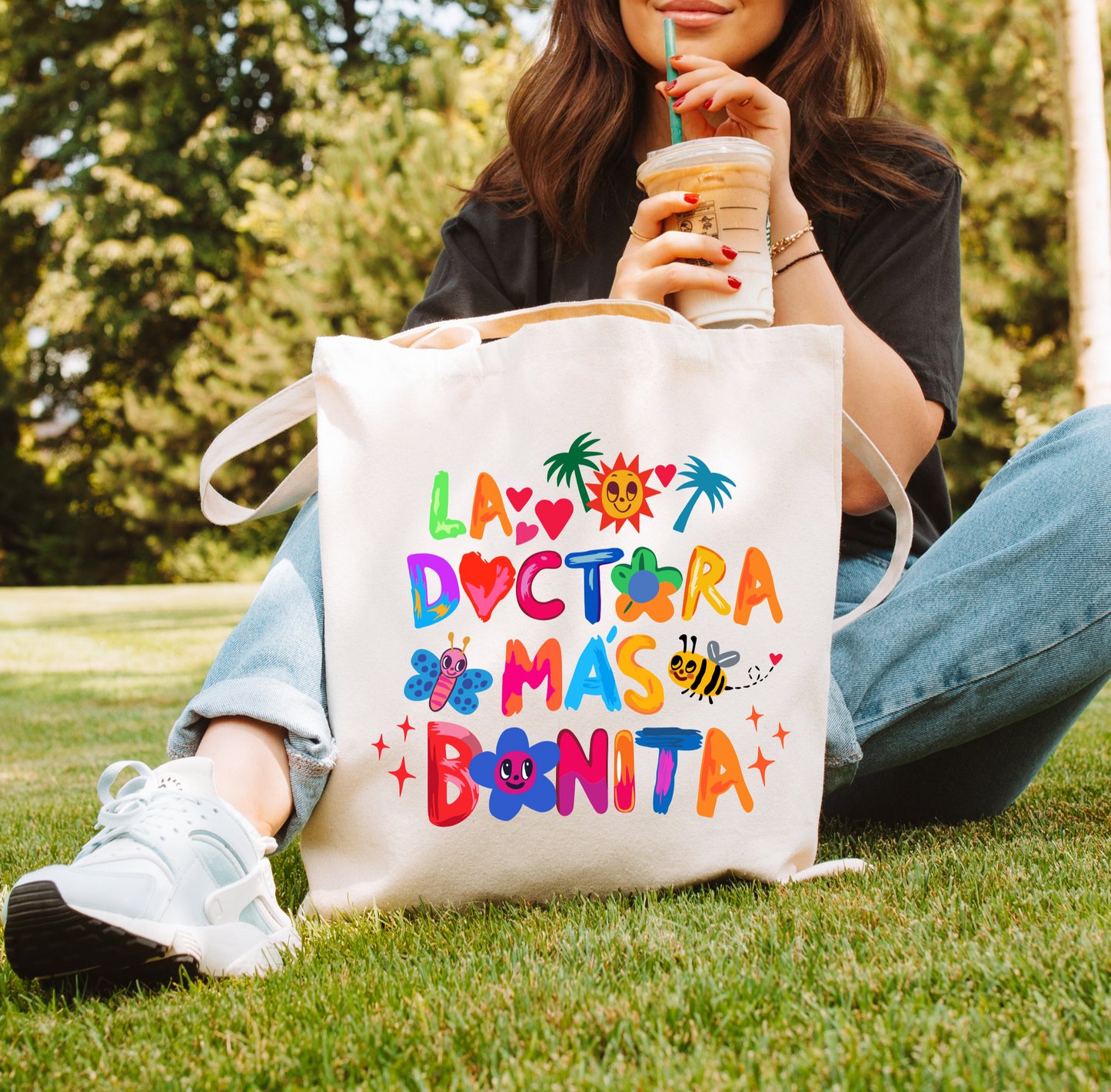 Tropical Tote Bag 'The Most Beautiful Doctor'